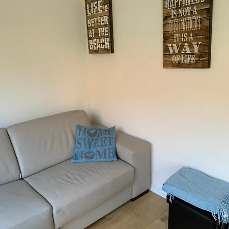 Apartment Vakantie-appartement Lauren Westende Middelkerke
